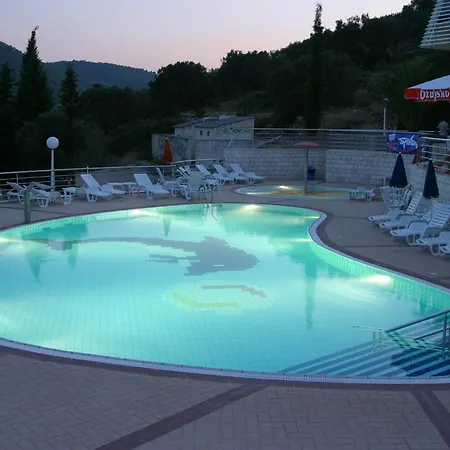 Hotel Adria 3*