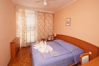 Szálloda Adria