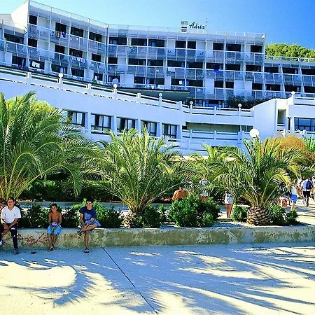 Adria וולה לוקה