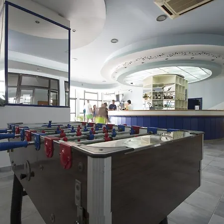 Adria 3* וולה לוקה