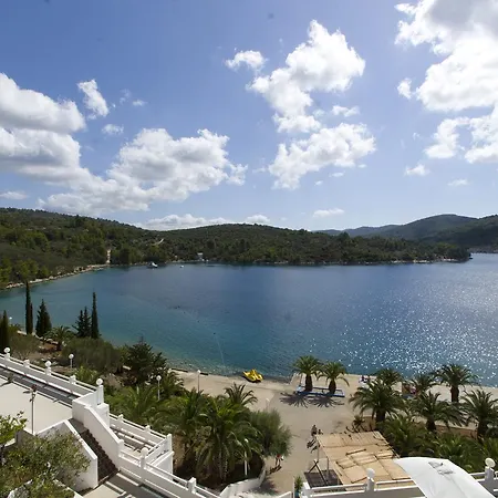 מלון Adria וולה לוקה